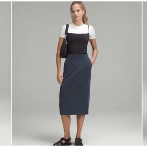 Lululemon Softstreme High Rise Midi Slim Fit Skirt Women's True Charcole Size 4